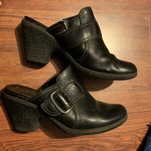 ⭐️ Sz 9 b.o.c Born Concept Black Leather Clogs Mules Slip-On Buckle Shoes Women